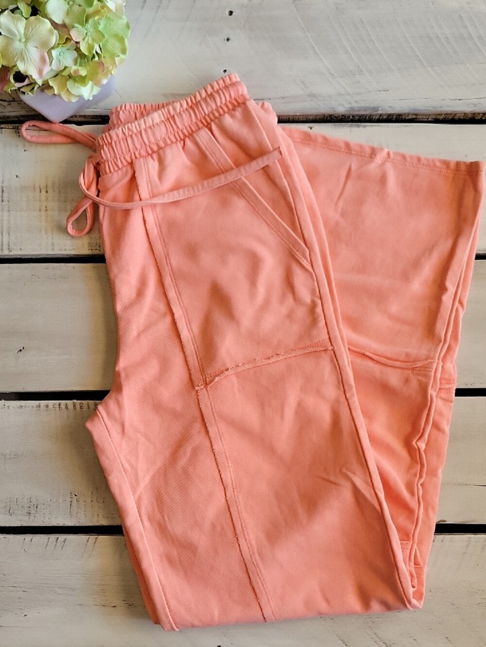Relaxed Wide-Leg Drawstring Pants - Coral Color Sz Small